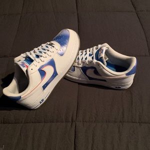 I am selling a pair of New Jersey Air Force 1’s. Size 12 and worn maybe 1 or 2.